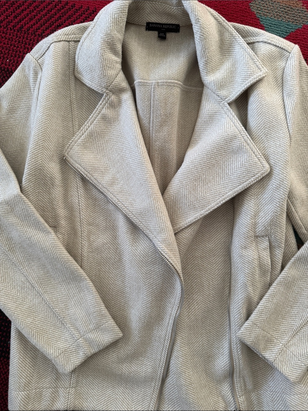 Banana Republic Light Cream Herringbone Trench Coat